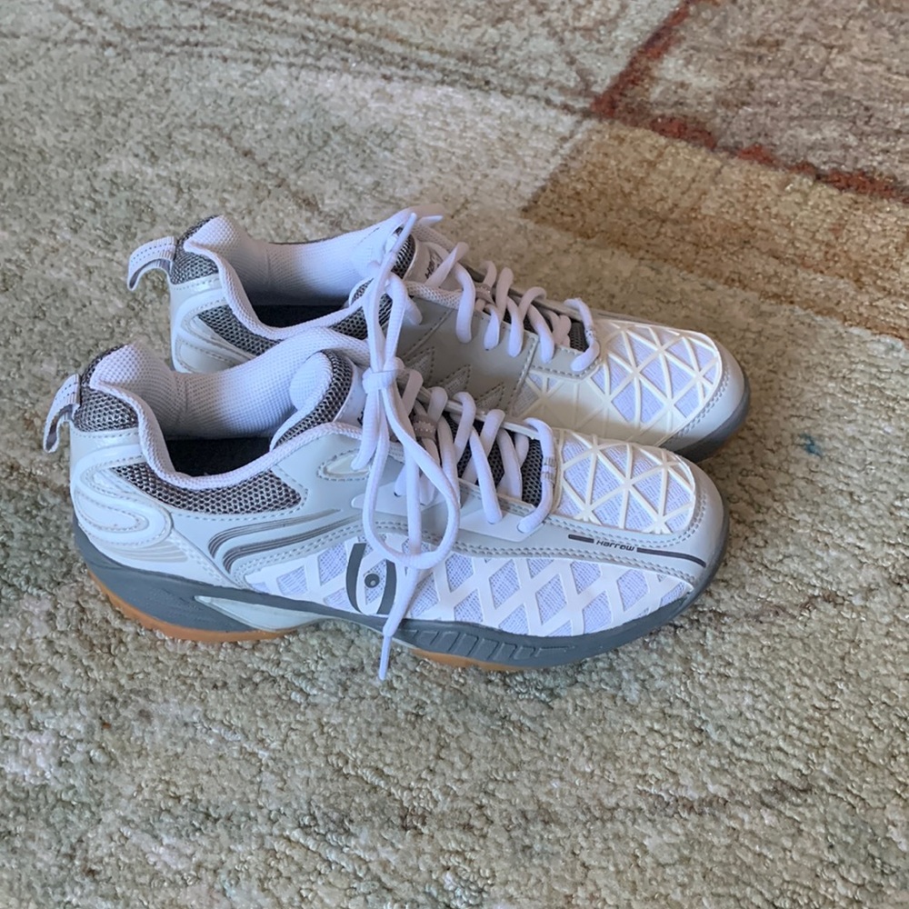 Harrow field hockey indoor shoes new